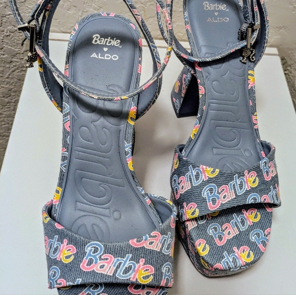 Barbie Women Shoe and Purse Set - Picture 6 of 8